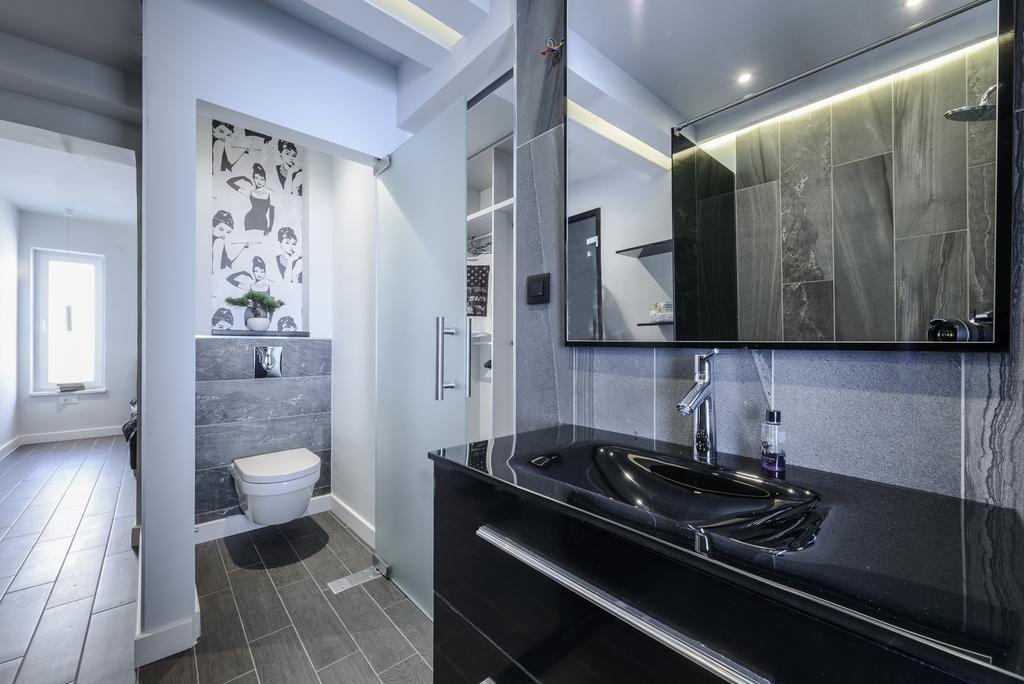 Lavilla Apartman Mlini